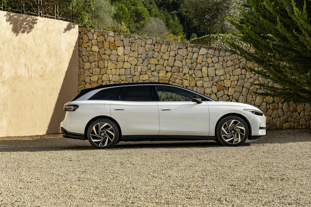Wagon Elektrik Pertama Volkswagen: ID.7 Tourer