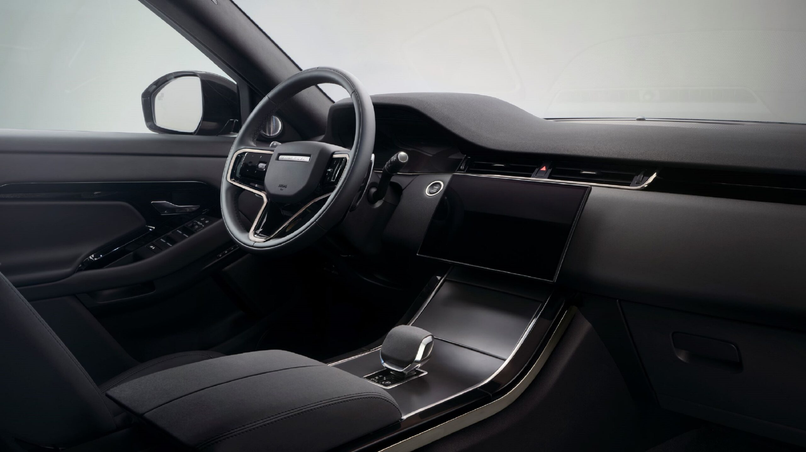 Range Rover Evoque Facelift Dilancarkan, Bermula Dari RM498,800