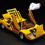 Model Skala Lamborghini Countach 1:8 Dihargakan Lebih Dari Proton S70 Anda!