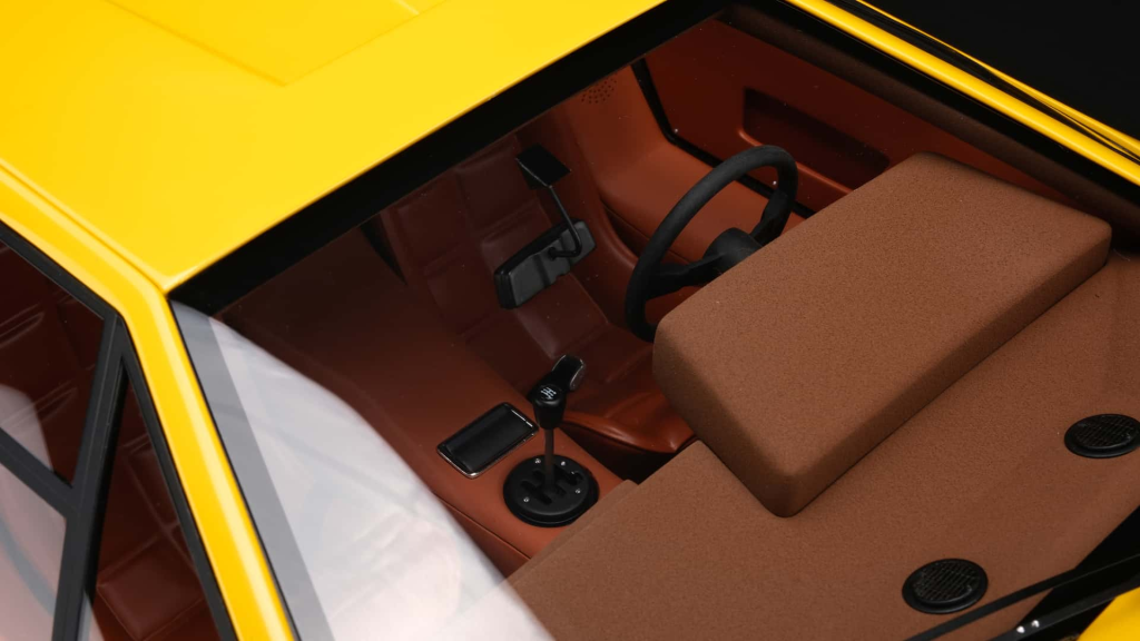 Model Skala Lamborghini Countach 1:8 Dihargakan Lebih Dari Proton S70 Anda!