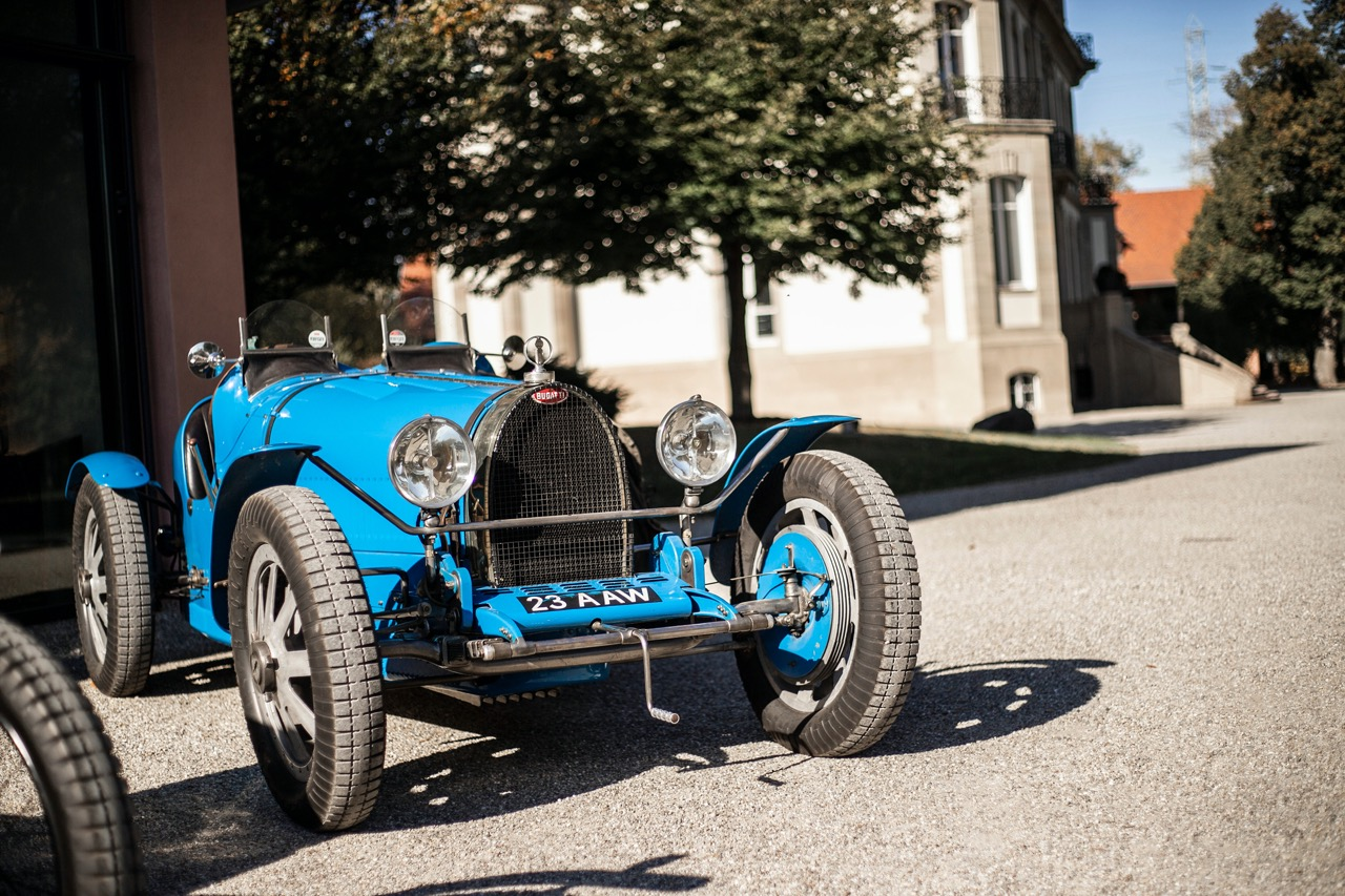Bugatti Type 35: Warisan Kecemerlangan Seabad dalam Dunia Automotif