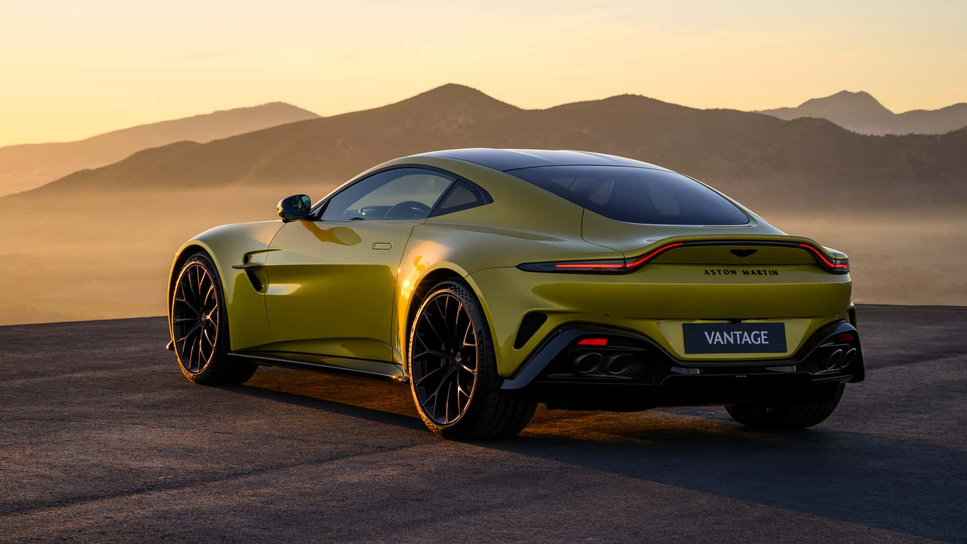 Aston Martin Memperkenalkan Vantage 2025: Lebih Kuasa, Prestasi Dipertingkat