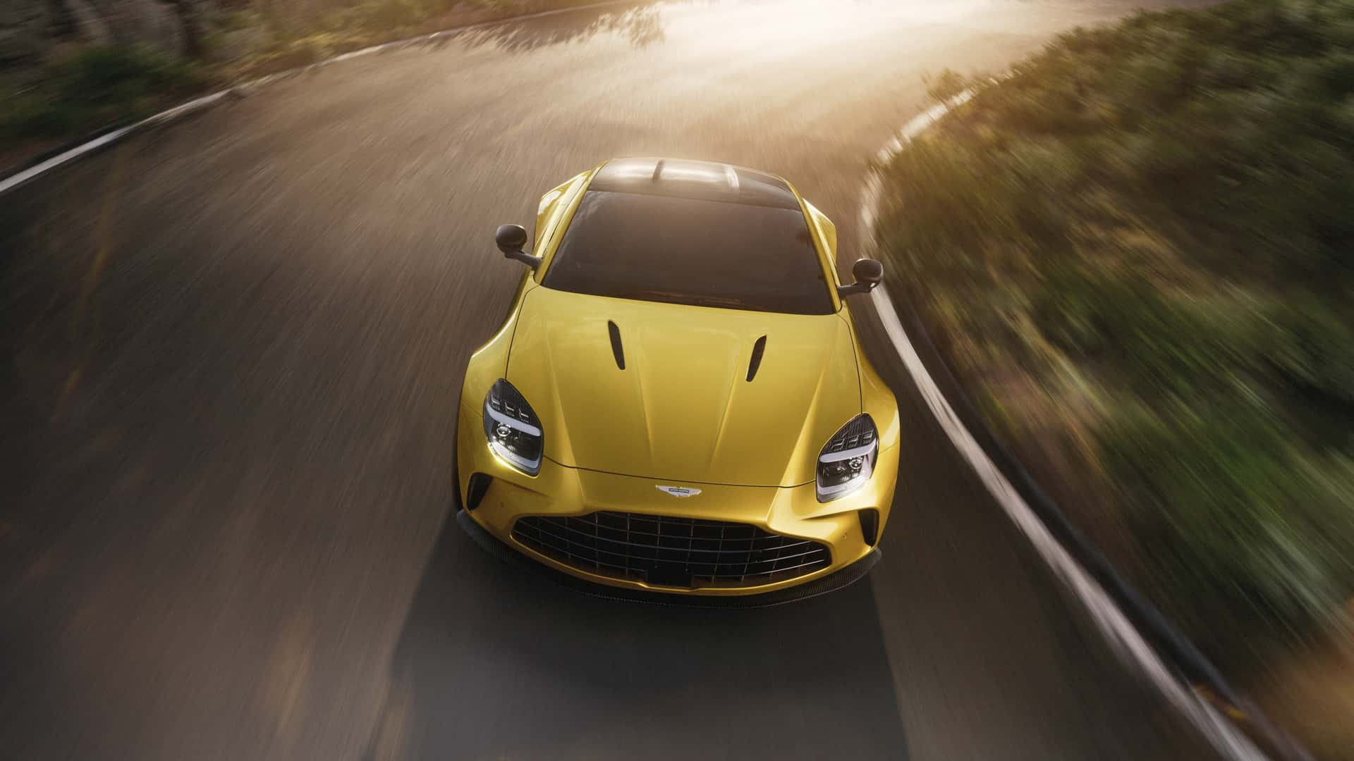Aston Martin Memperkenalkan Vantage 2025: Lebih Kuasa, Prestasi Dipertingkat