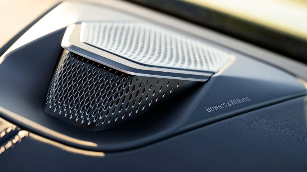Aston Martin Memperkenalkan Vantage 2025: Lebih Kuasa, Prestasi Dipertingkat