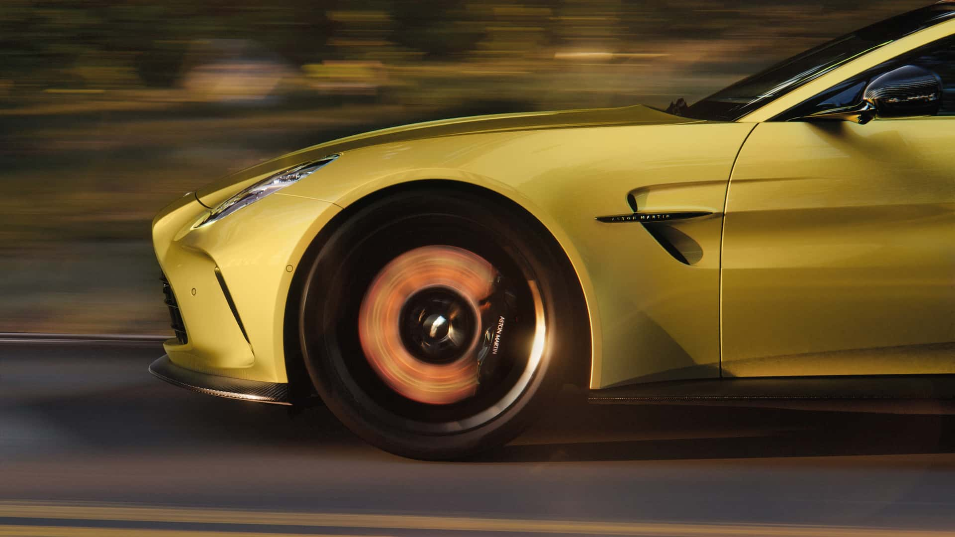 Aston Martin Memperkenalkan Vantage 2025: Lebih Kuasa, Prestasi Dipertingkat