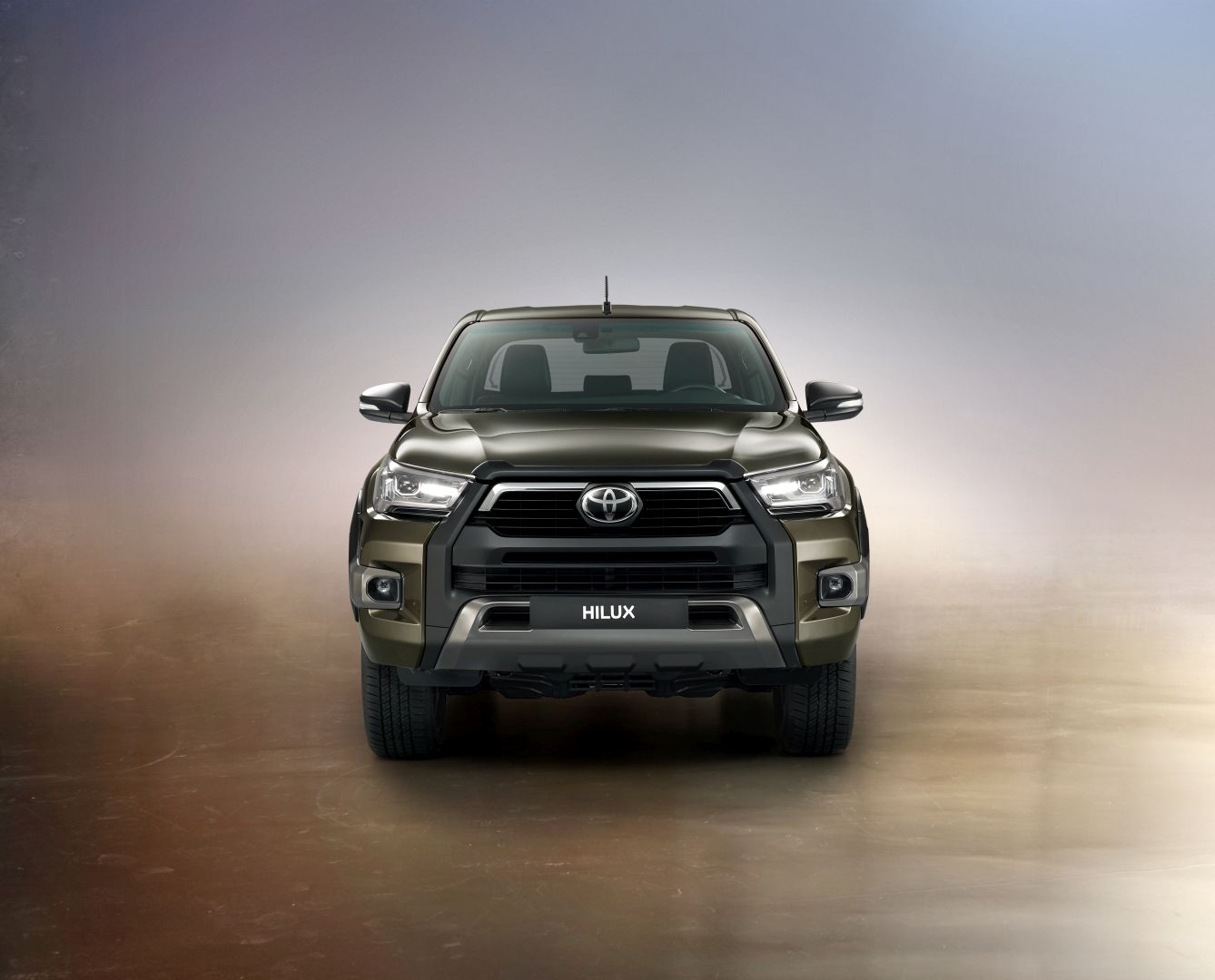 Facelift Ketiga untuk Toyota Hilux Generasi Kelapan: Reka Bentuk Baharu, Pilihan Hibrid Ringan