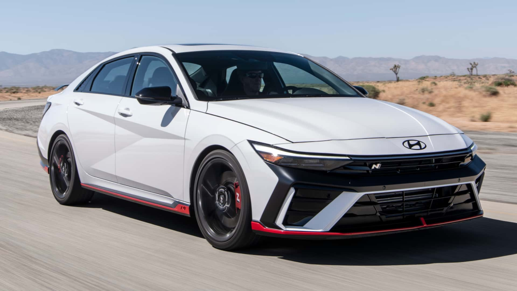 Hyundai Memperkenalkan 2024 Elantra N dengan Prestasi Yang Dipertingkatkan