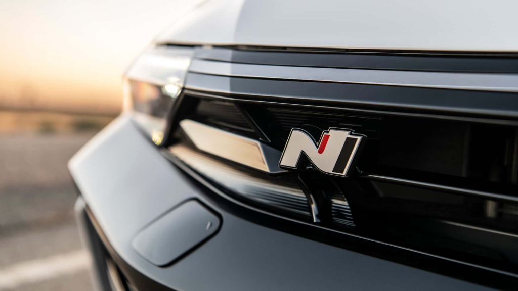 Hyundai Memperkenalkan 2024 Elantra N dengan Prestasi Yang Dipertingkatkan