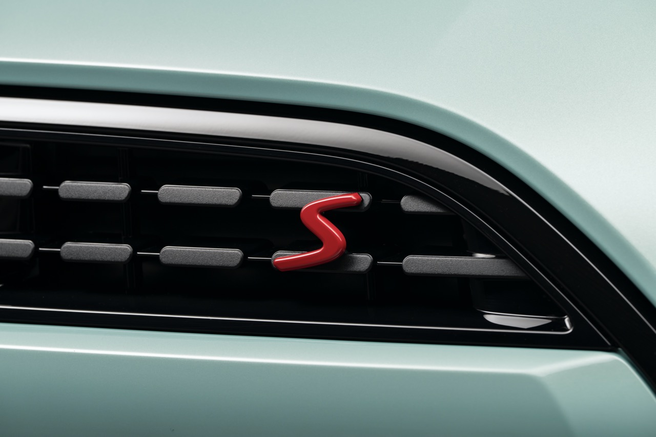 Mini Memperkenalkan Mini Cooper Petrol Generasi Baru dengan 204hp