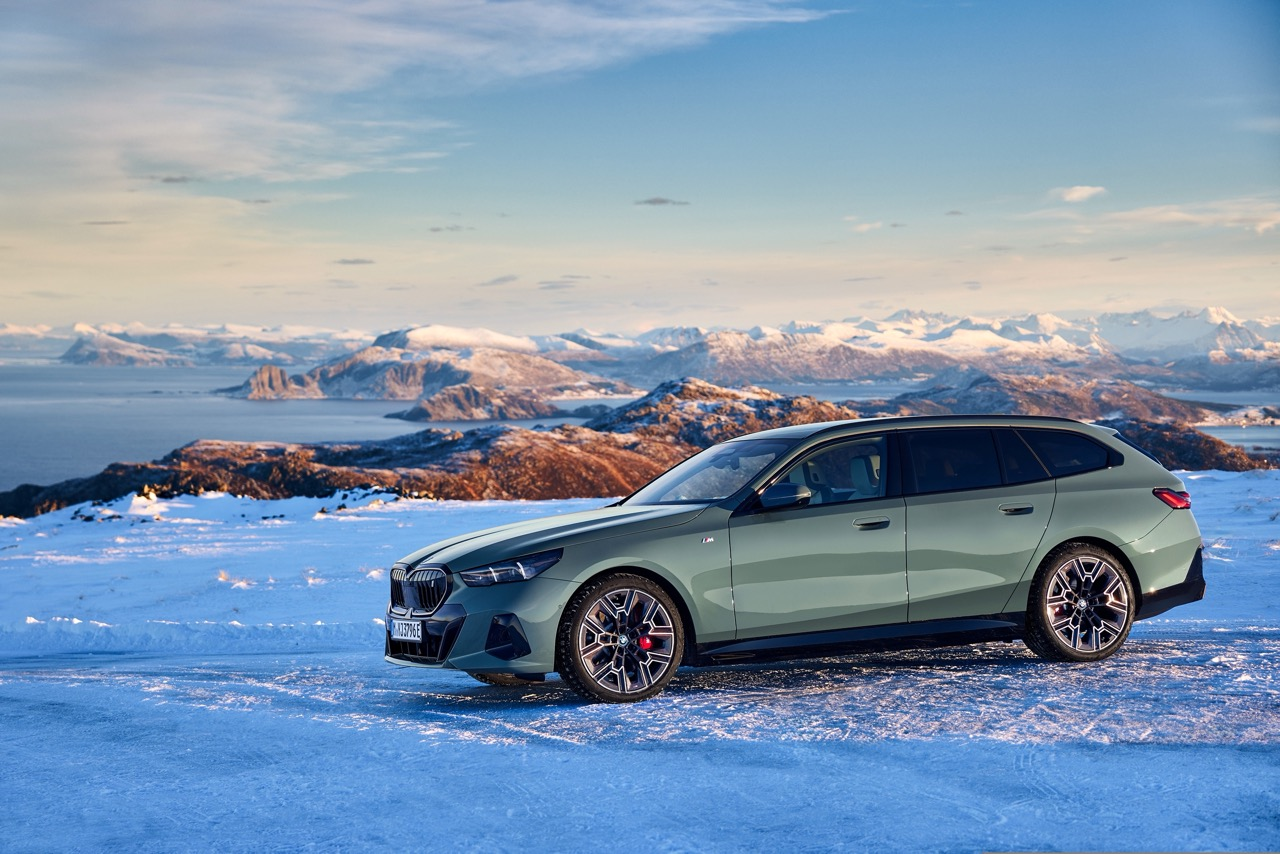 BMW Memperkenalkan 5 Series Touring Generasi Keenam: Varian ICE, EV dan PHEV