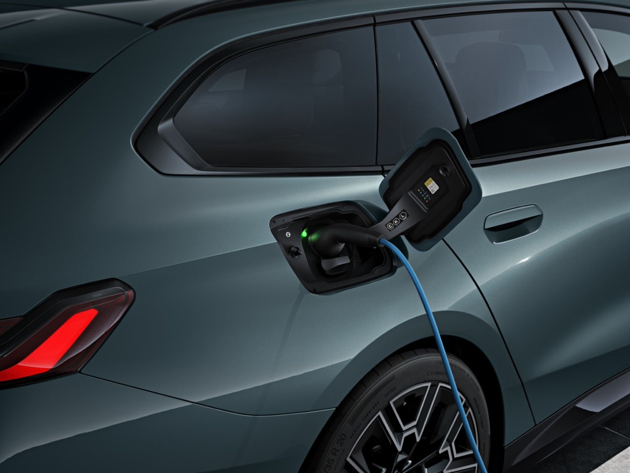 BMW Memperkenalkan 5 Series Touring Generasi Keenam: Varian ICE, EV dan PHEV