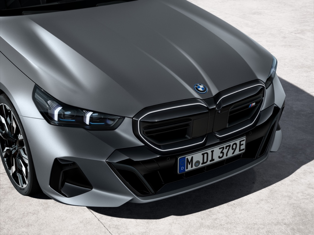 BMW Memperkenalkan 5 Series Touring Generasi Keenam: Varian ICE, EV dan PHEV