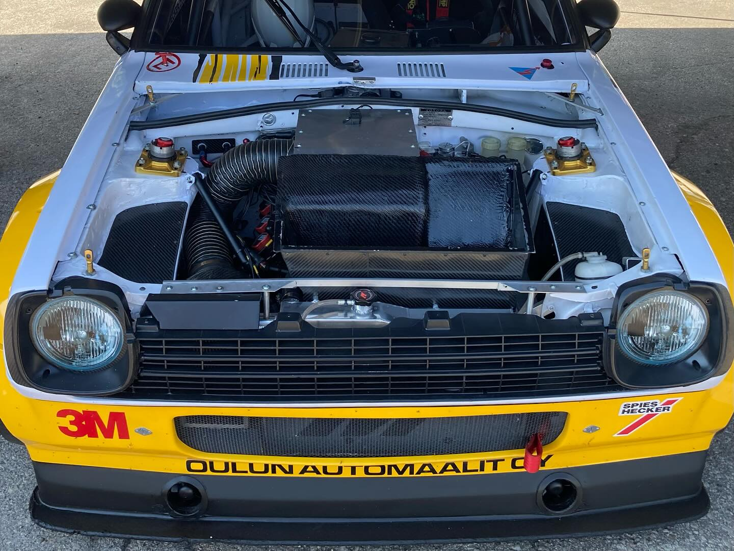Toyota Starlet Dengan Enjin Suzuki Hayabusa V8 Yang Menghasilkan 345hp