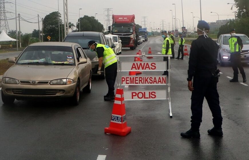 Sergeant Faces Investigation for Cash Possession of RM3,753 During Roadblock