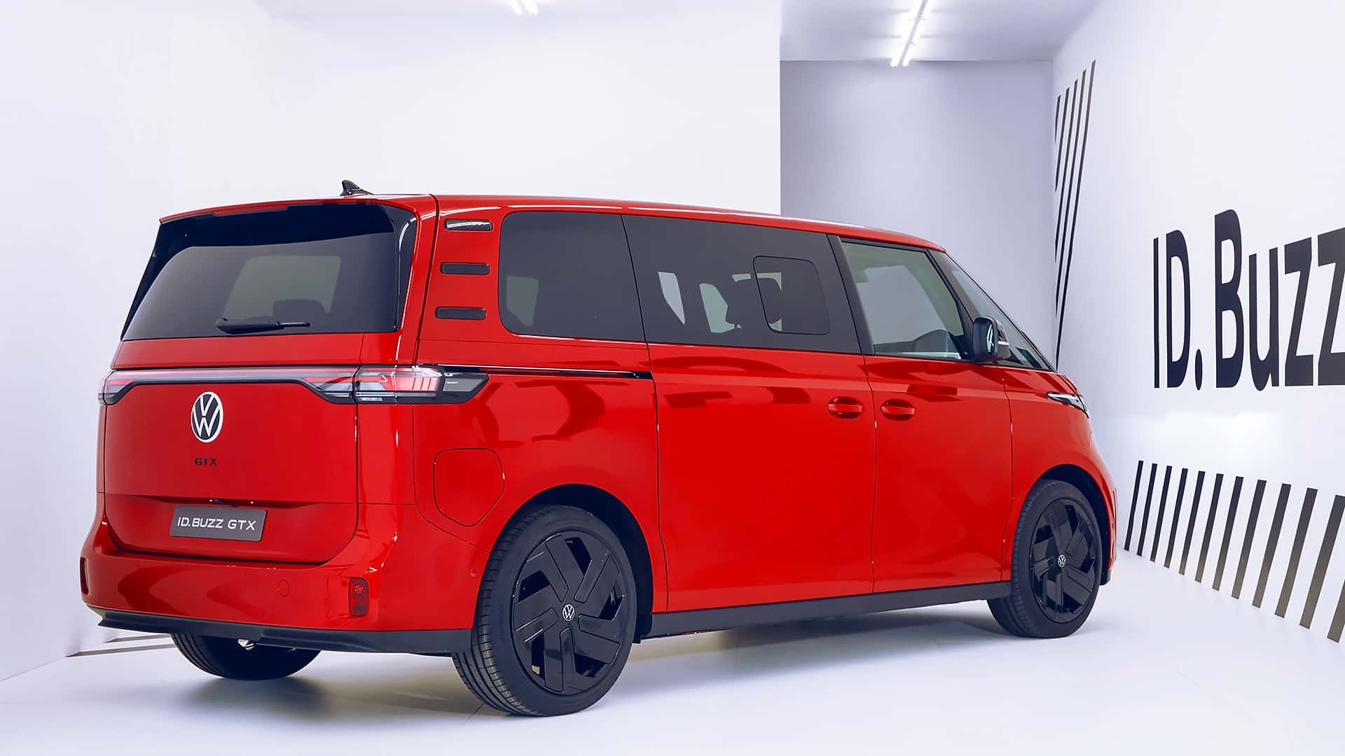 Volkswagen Memperkenalkan Van Elektrik: ID.Buzz GTX