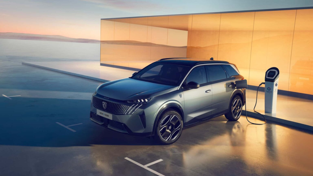 Peugeot 5008 2024 Datang dengan Pilihan Elektrik – 318hp dan 344Nm tork