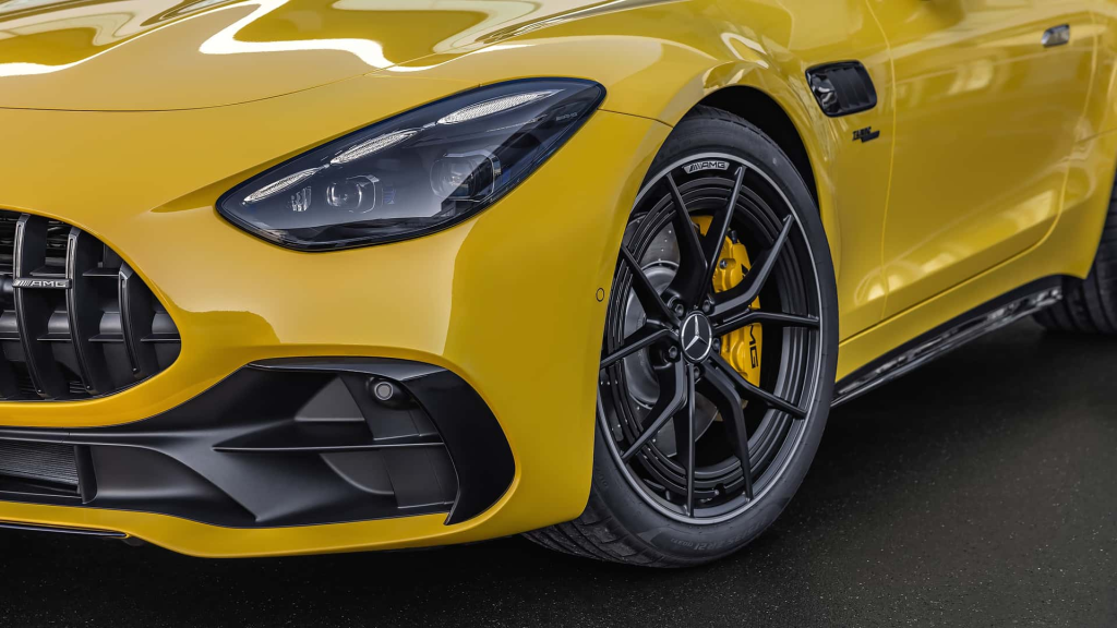 Mercedes-AMG GT 43 Baharu: 421hp, 500Nm; 0-100km/j dalam 4.6 Saat