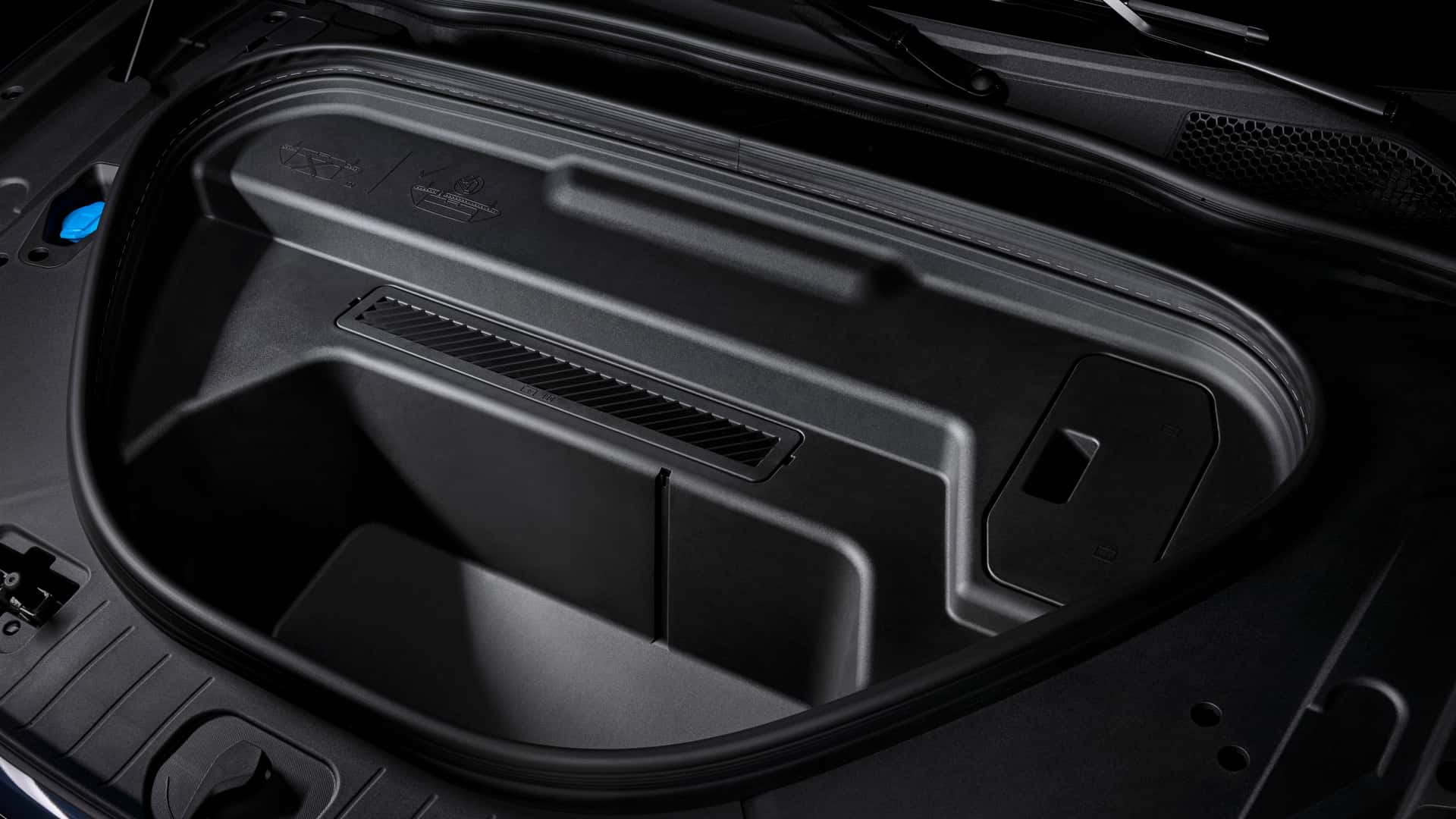 Audi Memperkenalkan Q6 E-Tron 2025 – 483hp, 0-100km/j Dalam 4.2 Saat