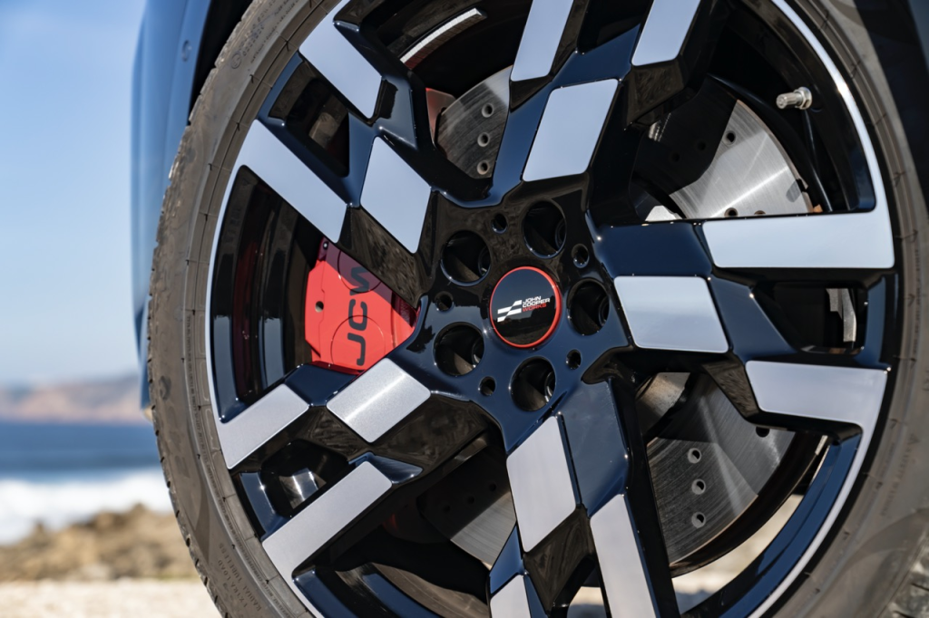 Mini John Cooper Works Countryman yang Direka Bentuk Semula ada 300hp!
