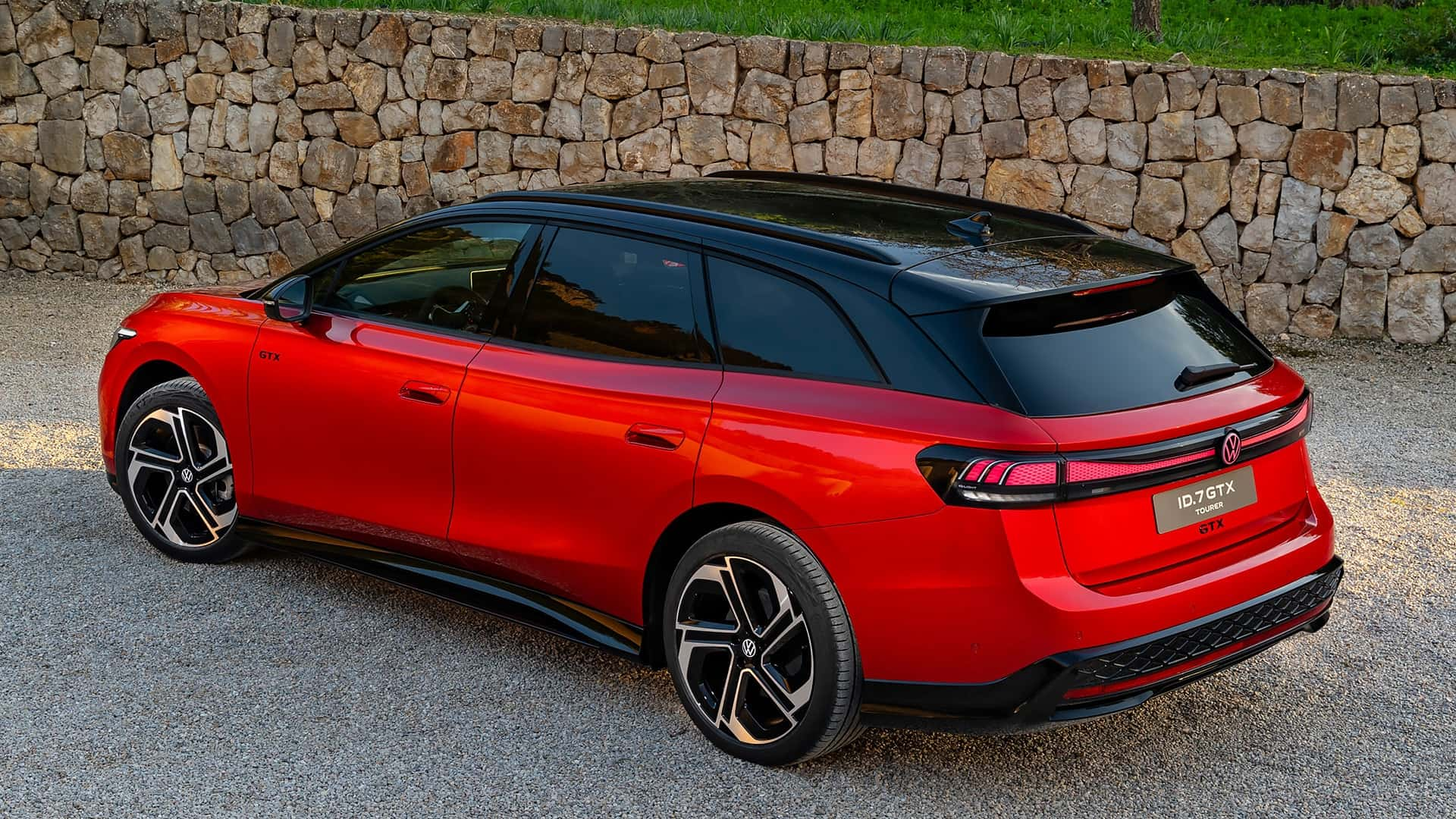 Volkswagen Memperkenalkan ID.3 GTX dan ID.7 GTX Tourer