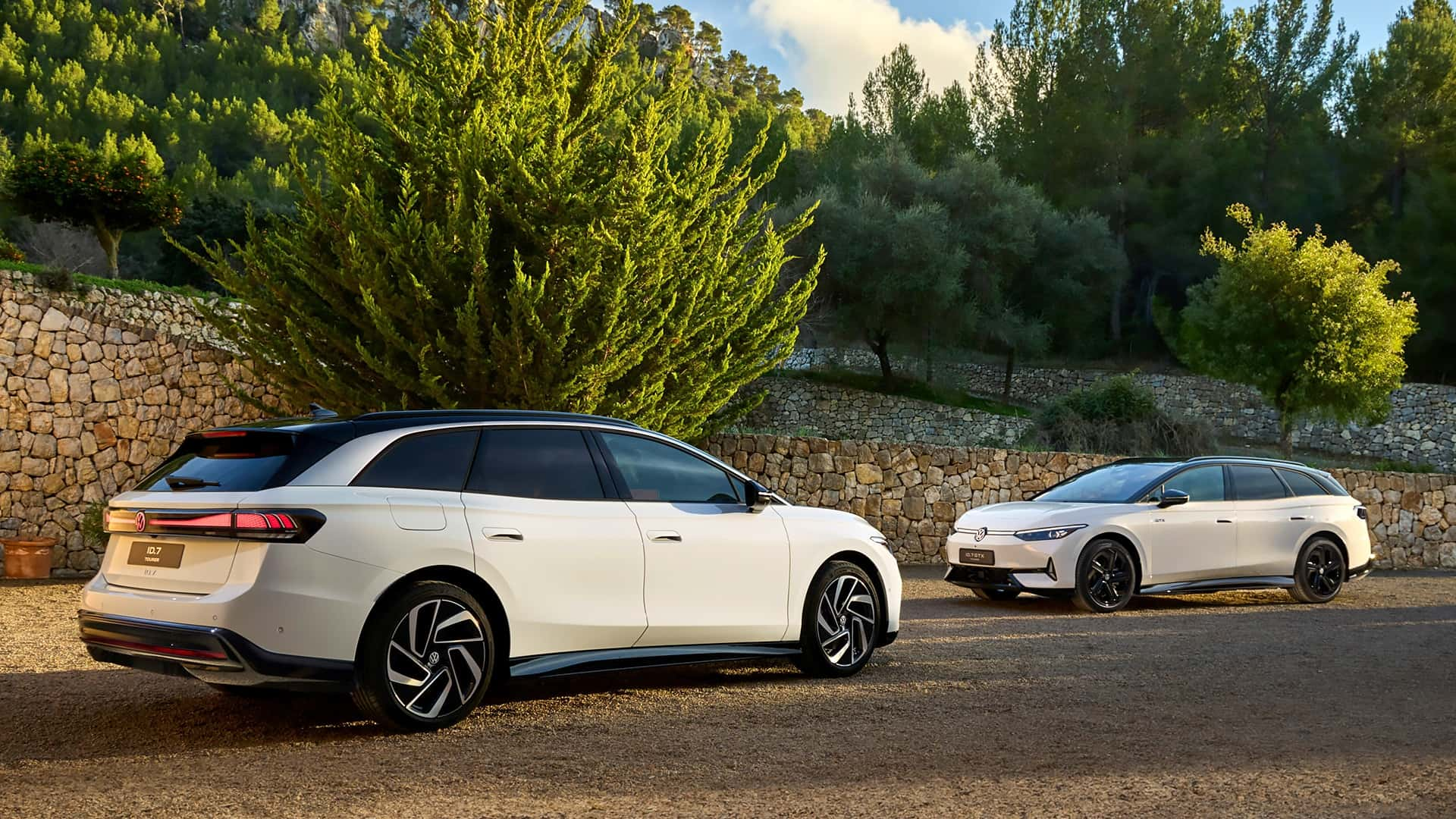 Volkswagen Memperkenalkan ID.3 GTX dan ID.7 GTX Tourer