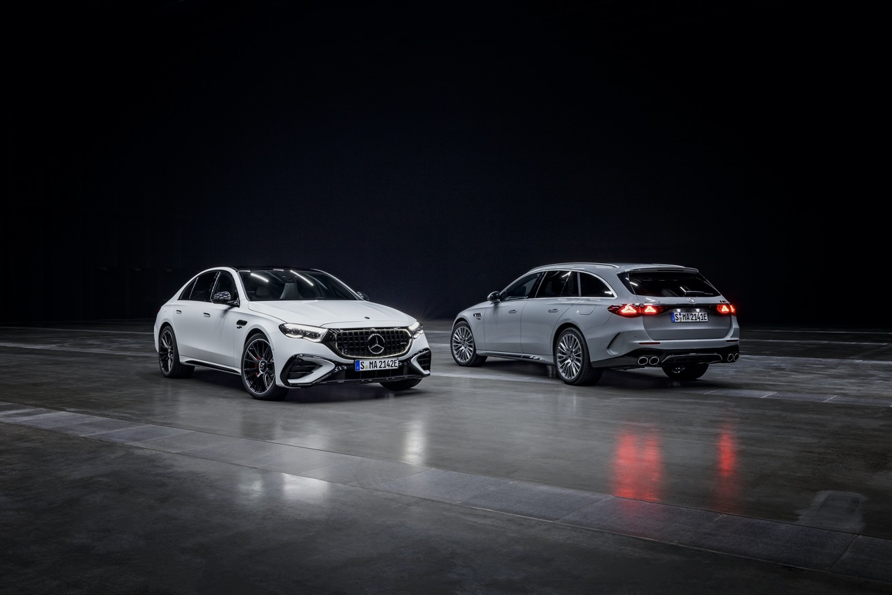 Mercedes-AMG Unveils E 53 Hybrid 4MATIC+ Saloon and Estate