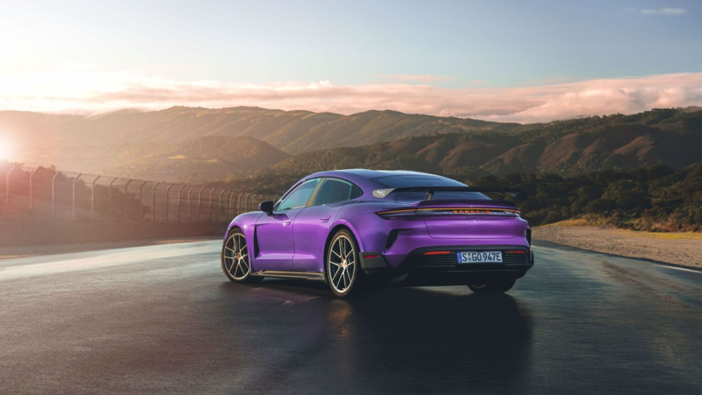 Porsche Taycan Turbo GT Baharu: 0-100km/j dalam 2.2 Saat