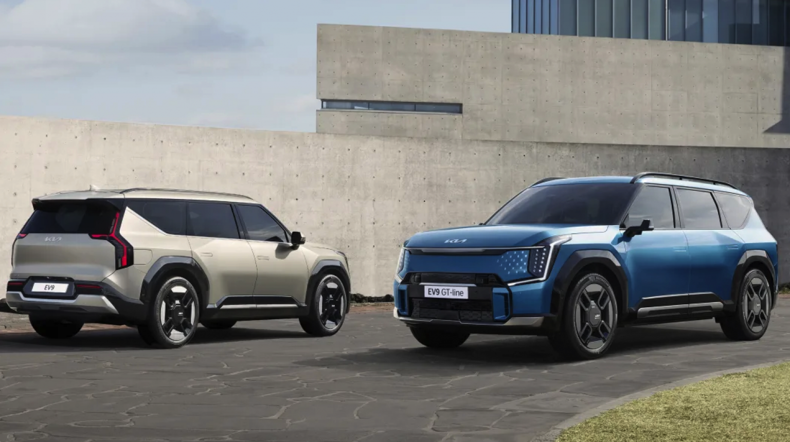 Kia EV9 Crowned ‘UK Car of the Year 2024’