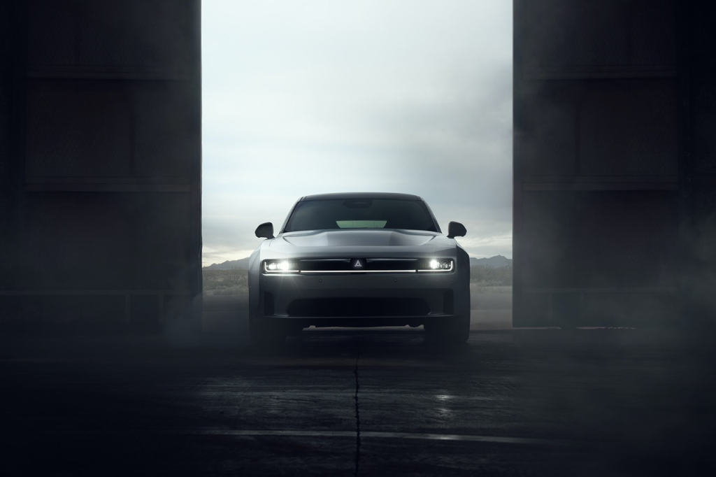 Dodge Charger Daytona Elektrik Membuat Debut Rasmi dengan 670hp!