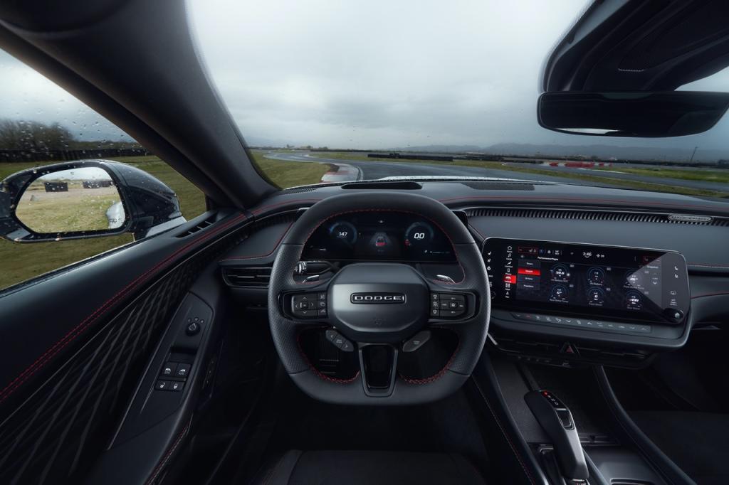 Dodge Charger Daytona Elektrik Membuat Debut Rasmi dengan 670hp!