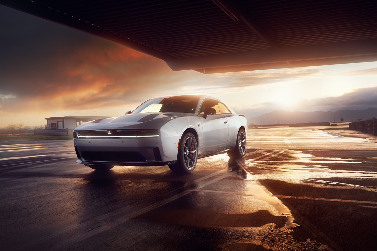 Dodge Charger Daytona Elektrik Membuat Debut Rasmi dengan 670hp!