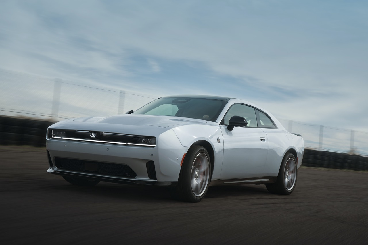 Dodge Charger Daytona Elektrik Membuat Debut Rasmi dengan 670hp!