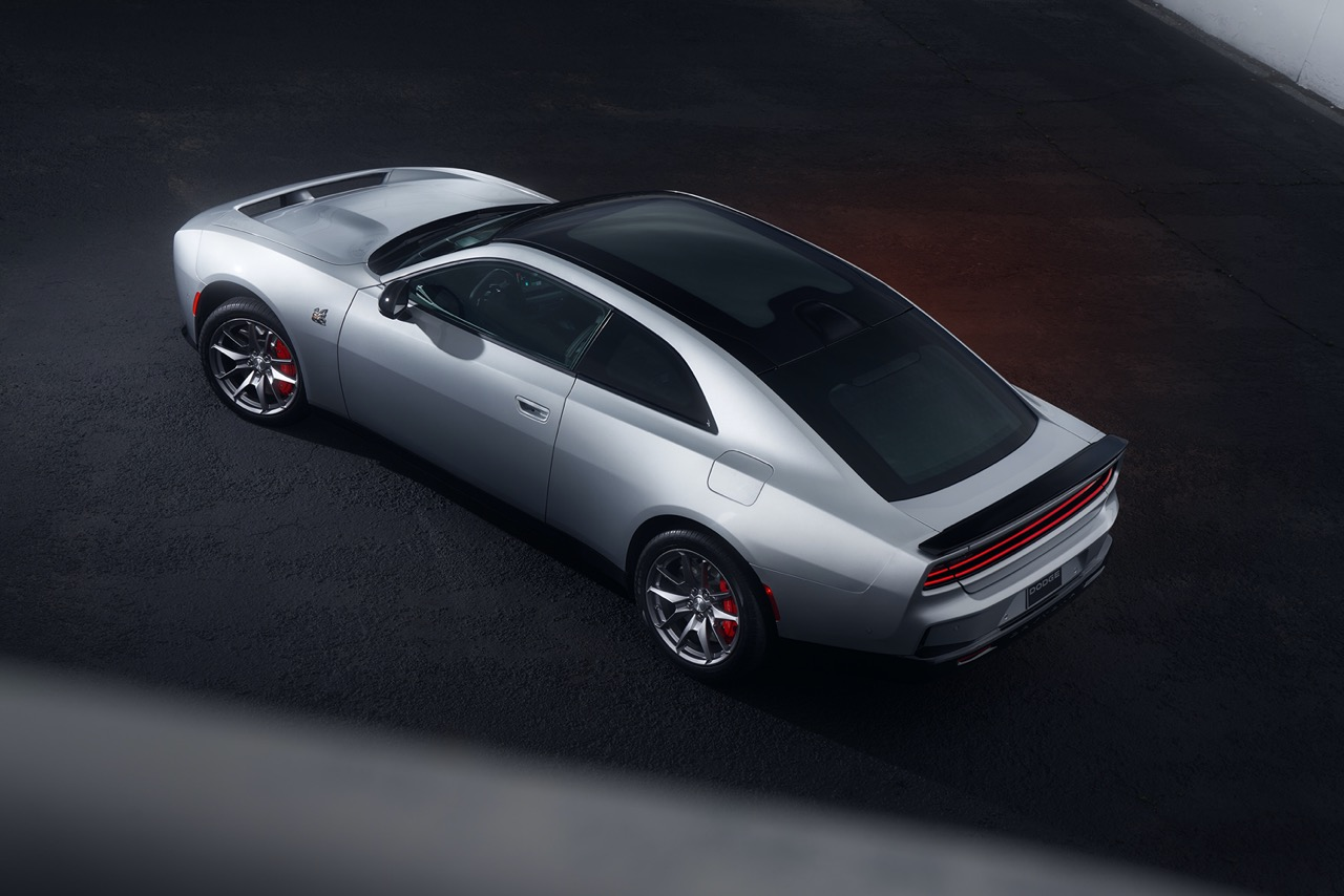 Dodge Charger Daytona Elektrik Membuat Debut Rasmi dengan 670hp!