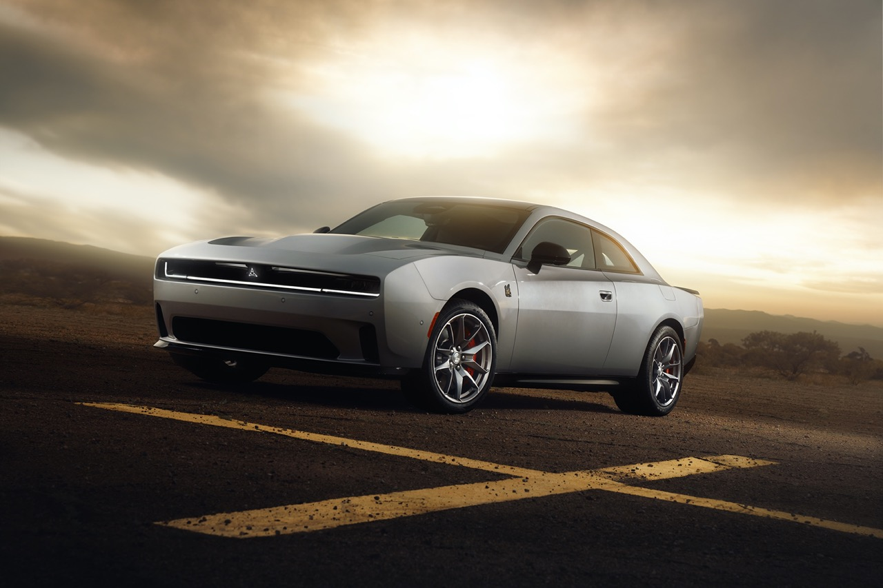 Dodge Charger Daytona Elektrik Membuat Debut Rasmi dengan 670hp!