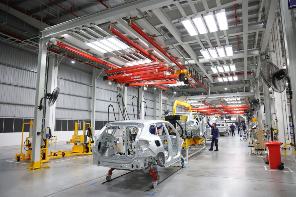 BMW Group Memperluaskan Pembuatan di Thailand dengan Kilang Pemasangan Bateri