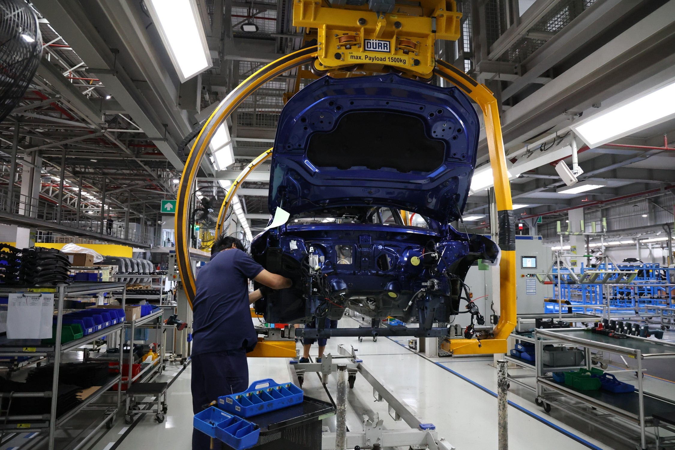 BMW Group Memperluaskan Pembuatan di Thailand dengan Kilang Pemasangan Bateri