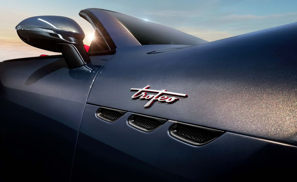 Maserati Memperkenalkan GranCabrio 2024 – 535hp dan 650Nm