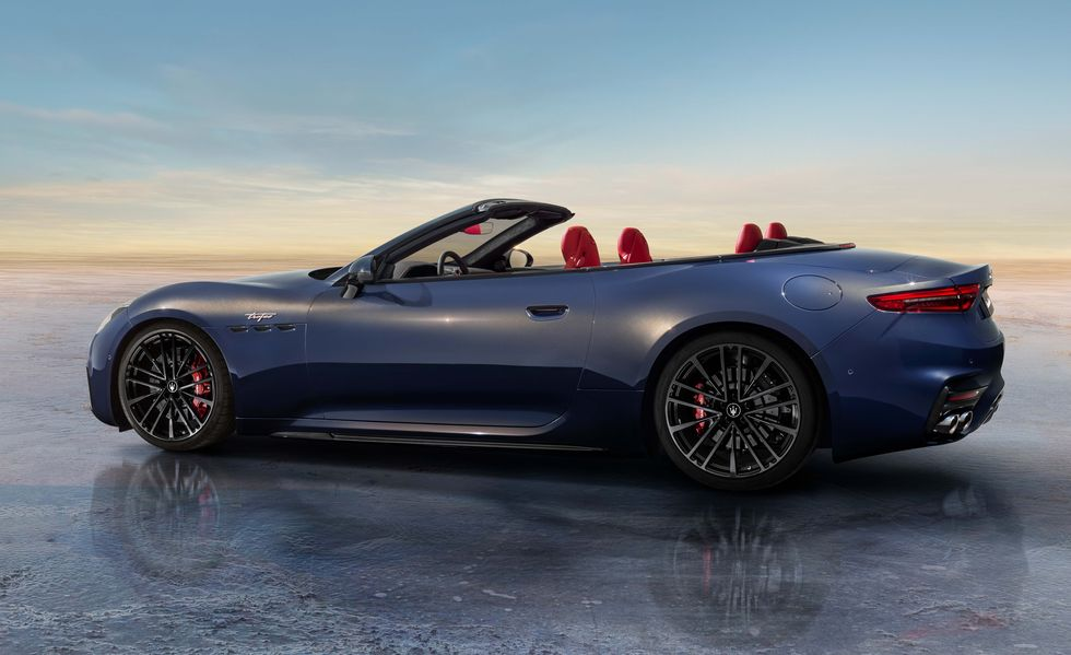 Maserati Memperkenalkan GranCabrio 2024 – 535hp dan 650Nm