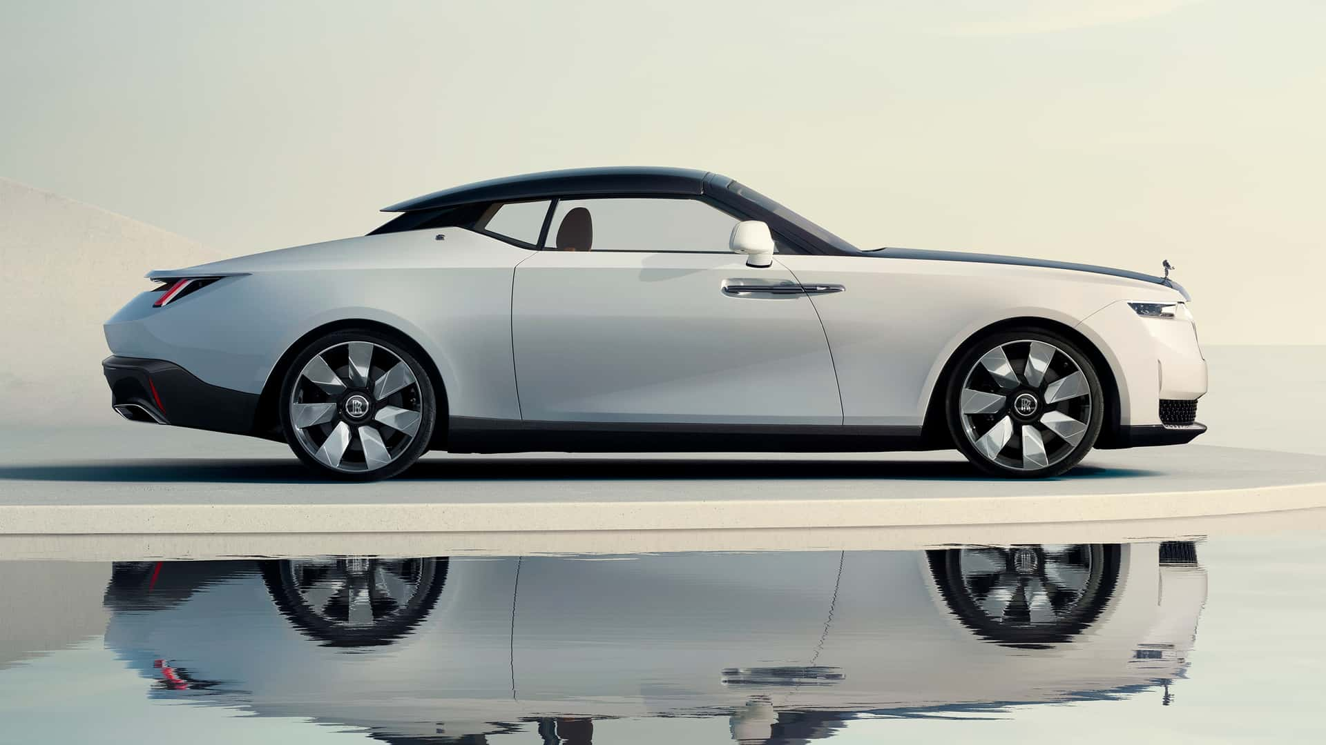 Rolls-Royce Memperkenalkan Ciptaan Terbaharunya: Droptail Arcadia