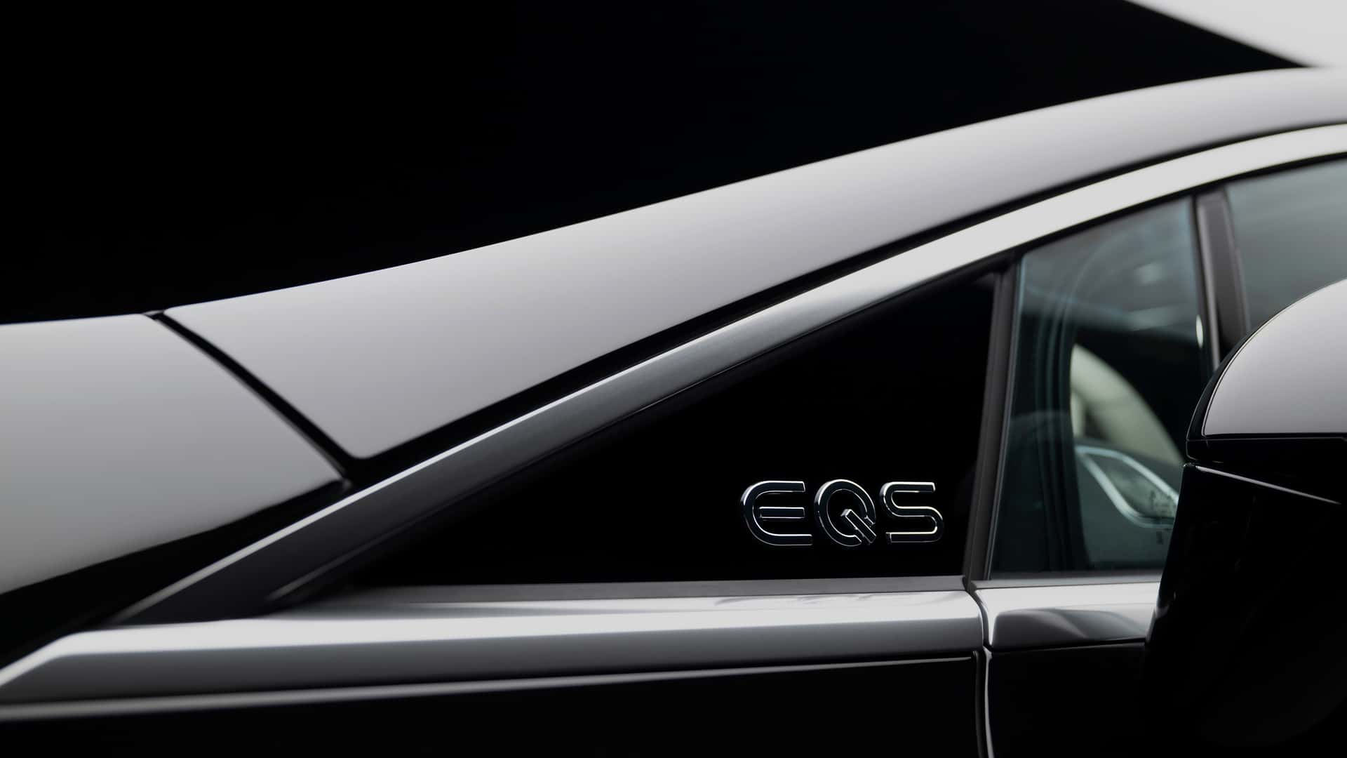 Mercedes-Benz EQS 2024 Mempunyai Bintang Mercedes Tegak di Bonet