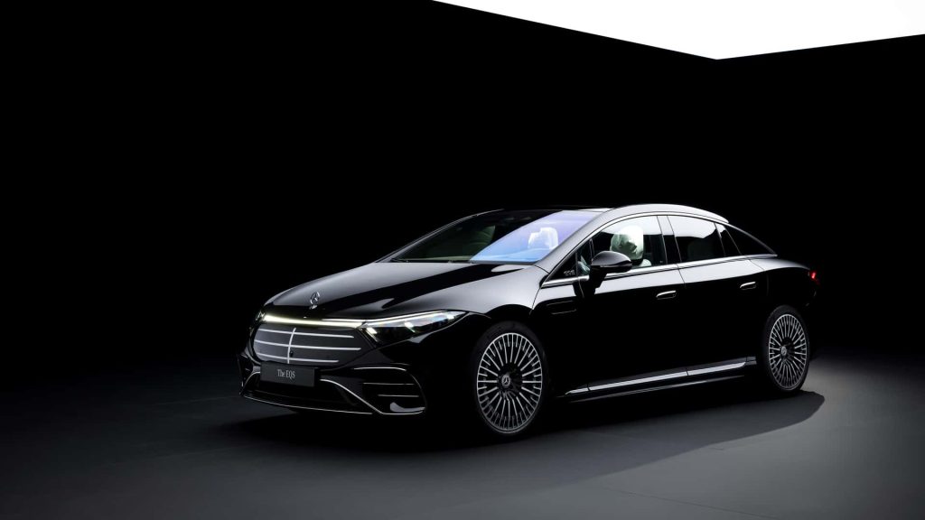 Mercedes-Benz EQS 2024 Mempunyai Bintang Mercedes Tegak di Bonet