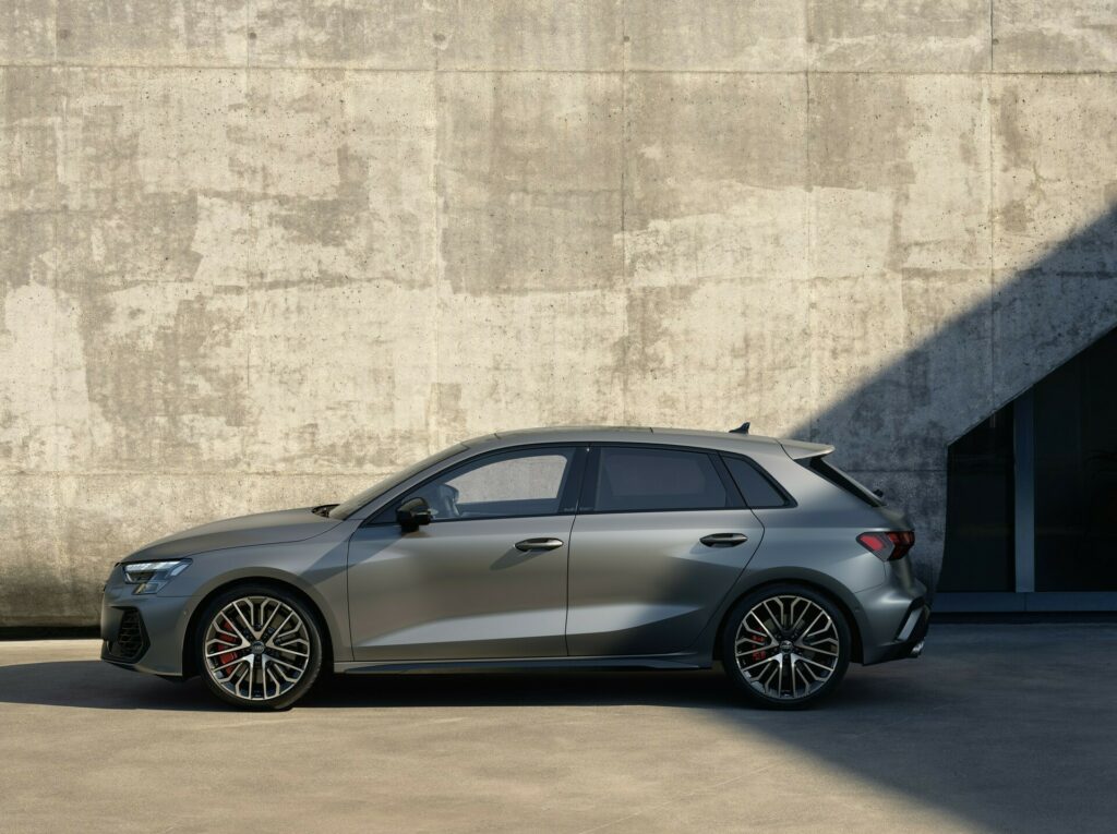 Audi S3 Menerima Peningkatan Ketara untuk Model Tahun 2025