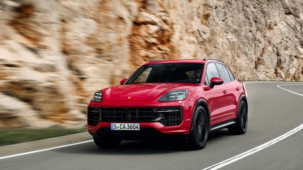 Dinamika Memandu Ditingkatkan: Porsche Cayenne GTS 2025 Diperkenalkan