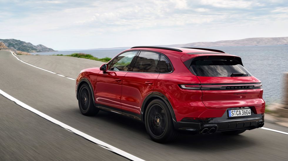 Dinamika Memandu Ditingkatkan: Porsche Cayenne GTS 2025 Diperkenalkan