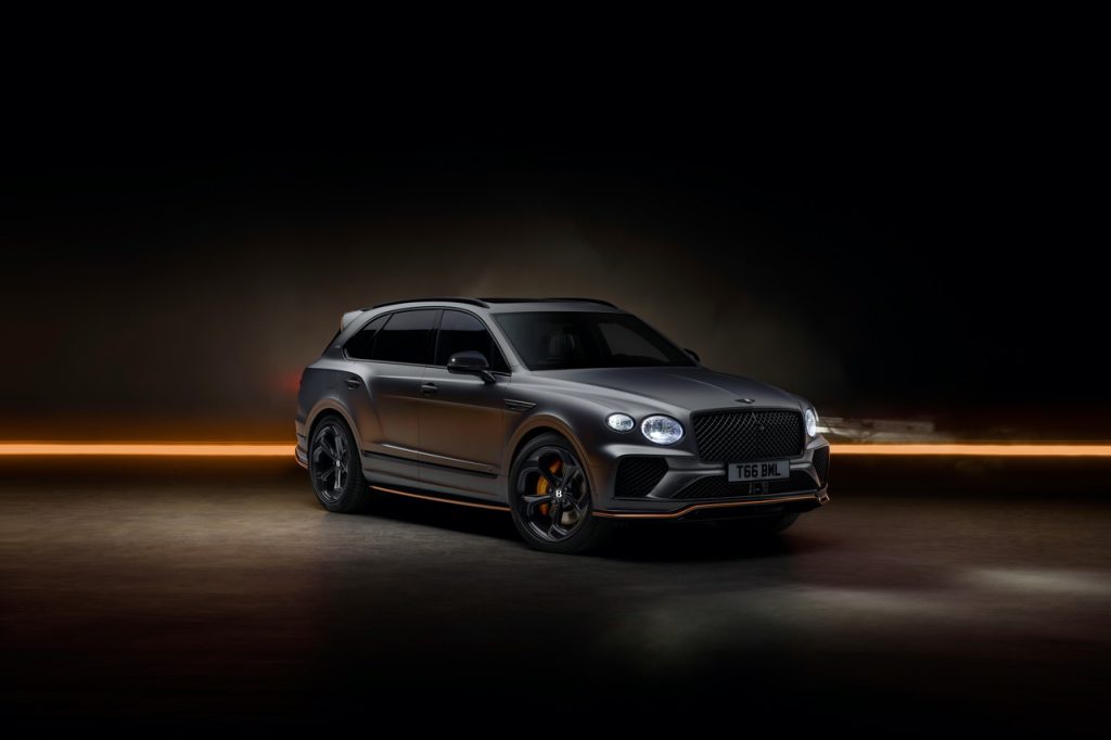 Bentley Bentayga S Edisi Hitam: Kali Pertama Dalam 105 Tahun