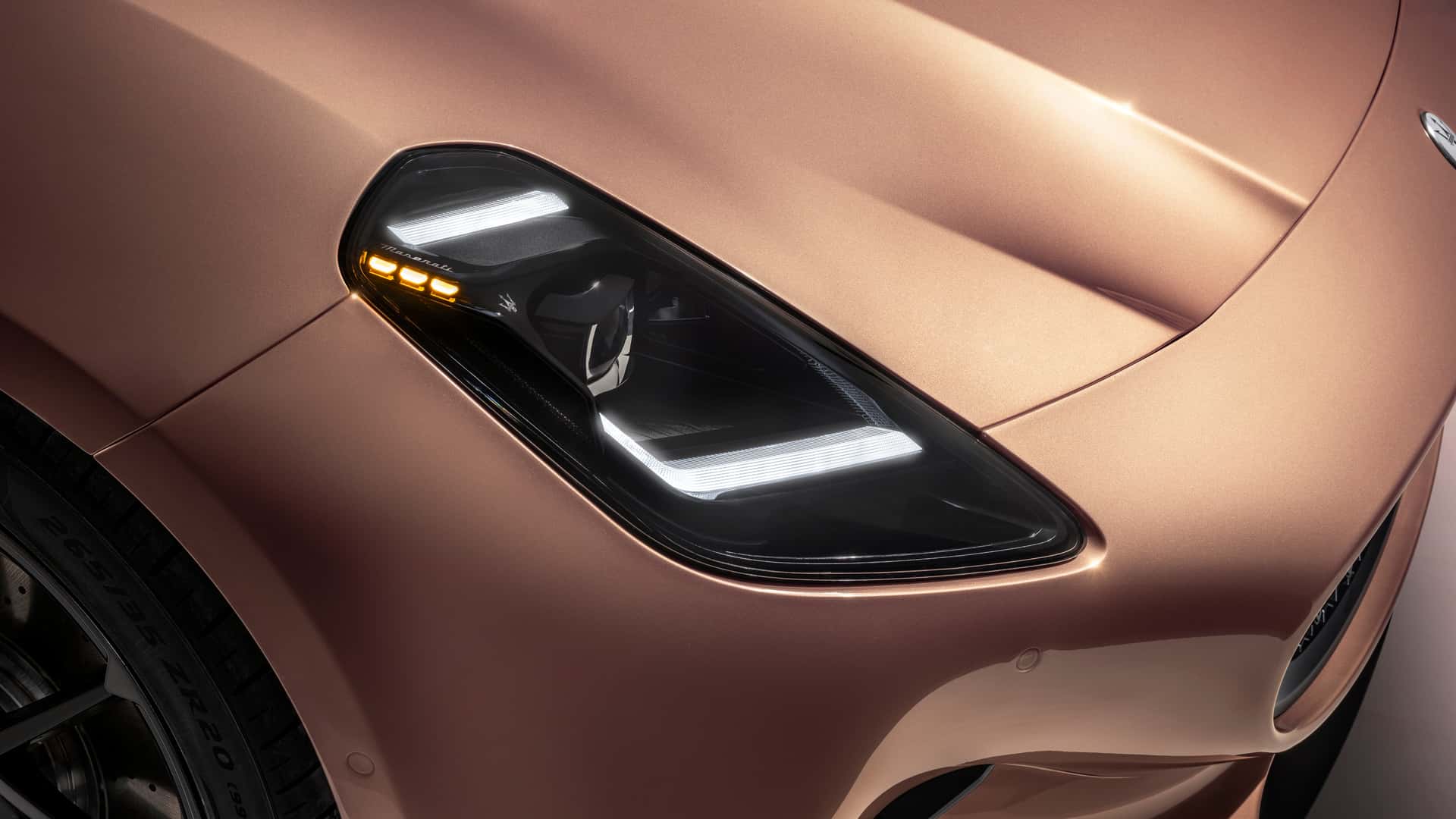 Maserati Memperkenalkan GranCabrio Folgore – 818hp, 447km Jarak Memandu