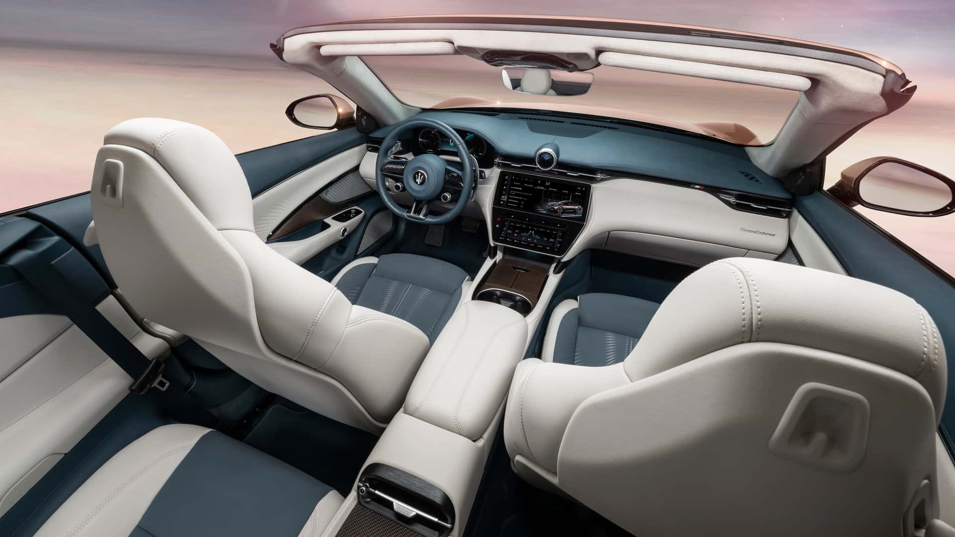 Maserati Memperkenalkan GranCabrio Folgore – 818hp, 447km Jarak Memandu