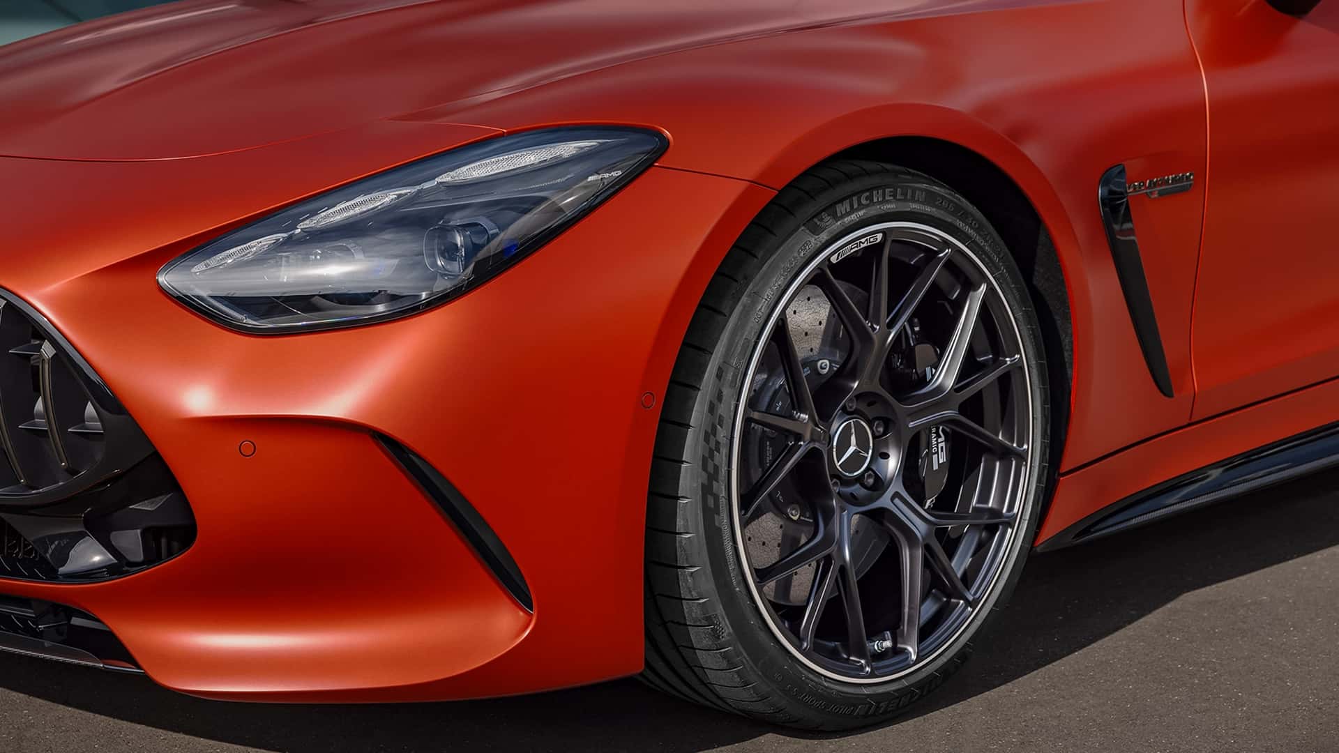 Mercedes-AMG Memperkenalkan GT63 S E Performance