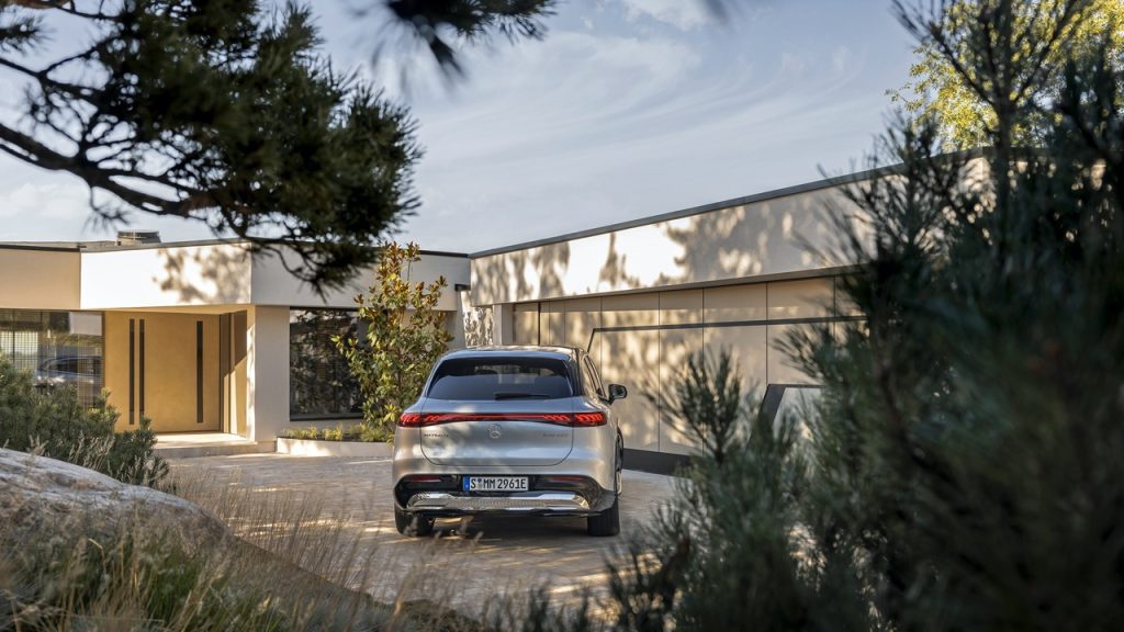 SUV Mercedes-Maybach EQS 680 Dilancarkan Untuk Pasaran Eropah – 0-100km/j Dalam 4.4 saat