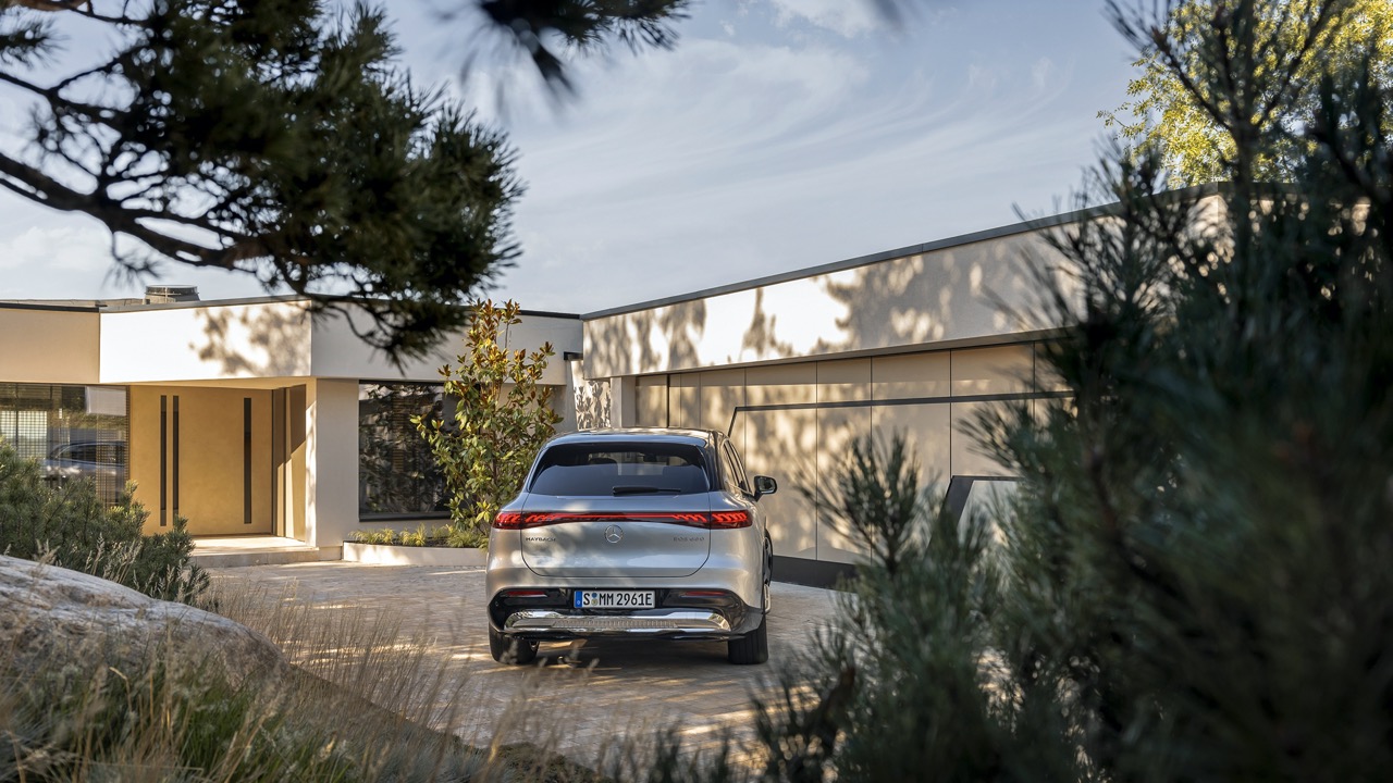 SUV Mercedes-Maybach EQS 680 Dilancarkan Untuk Pasaran Eropah – 0-100km/j Dalam 4.4 saat